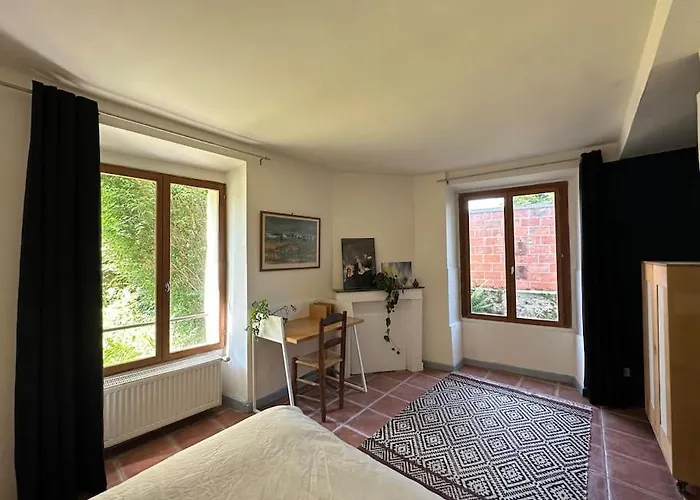Typical French House Near Disneyland & Paris